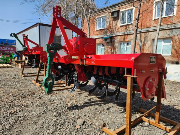 Почвофреза 1GQN-180 от интернет-магазина rossel.by