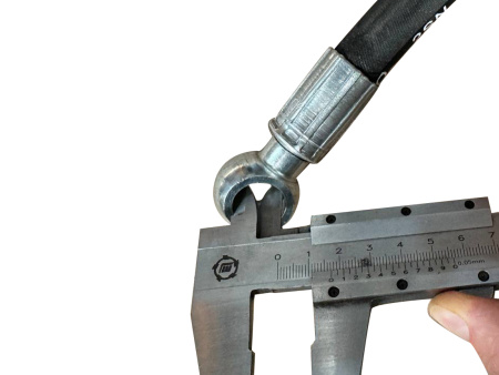 Рукав (шланг) РВД 2SN DN10-750мм- BANJO DN10 М18 x2 от интернет-магазина rossel.by